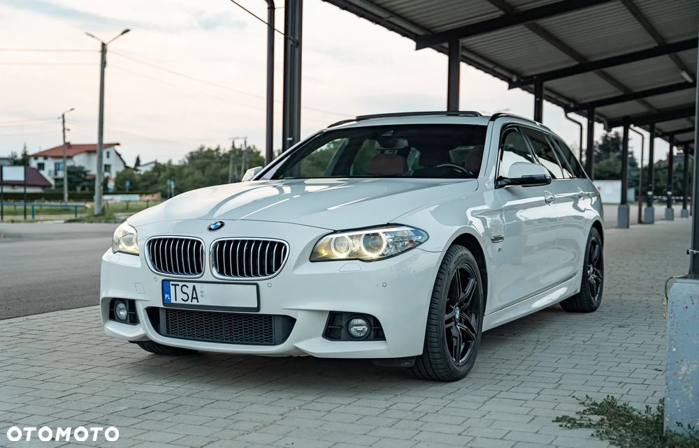 BMW Seria 5 530d xDrive - 11