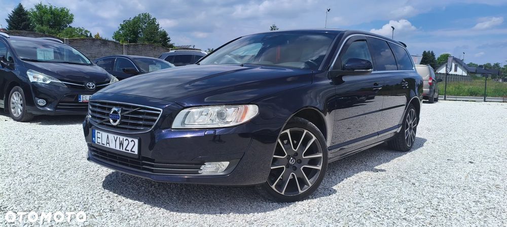 Volvo V70 D4 Momentum - 13