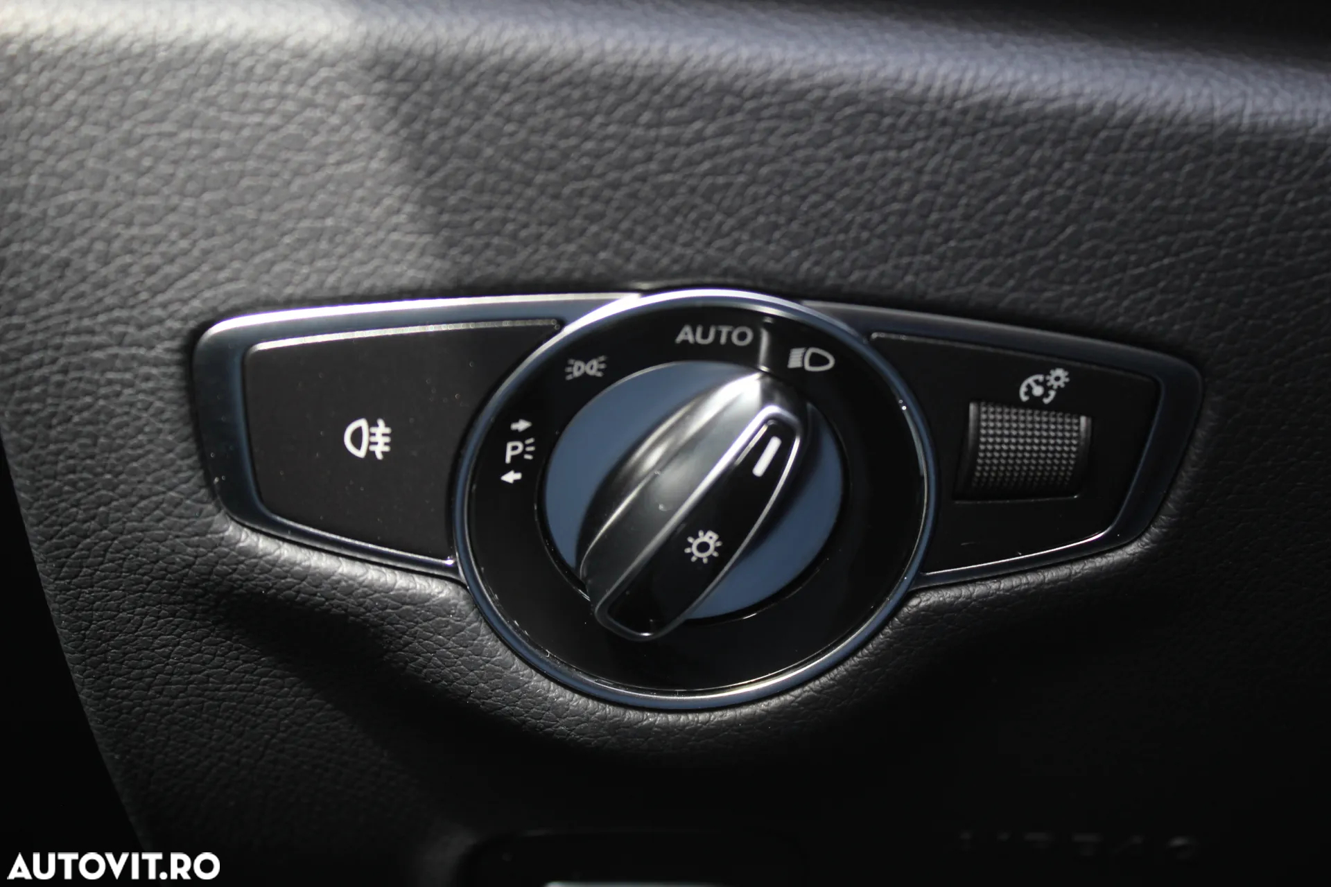 Mercedes-Benz CLS - 16