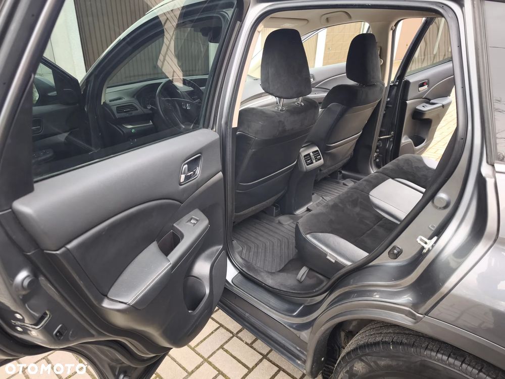 Honda CR-V - 16
