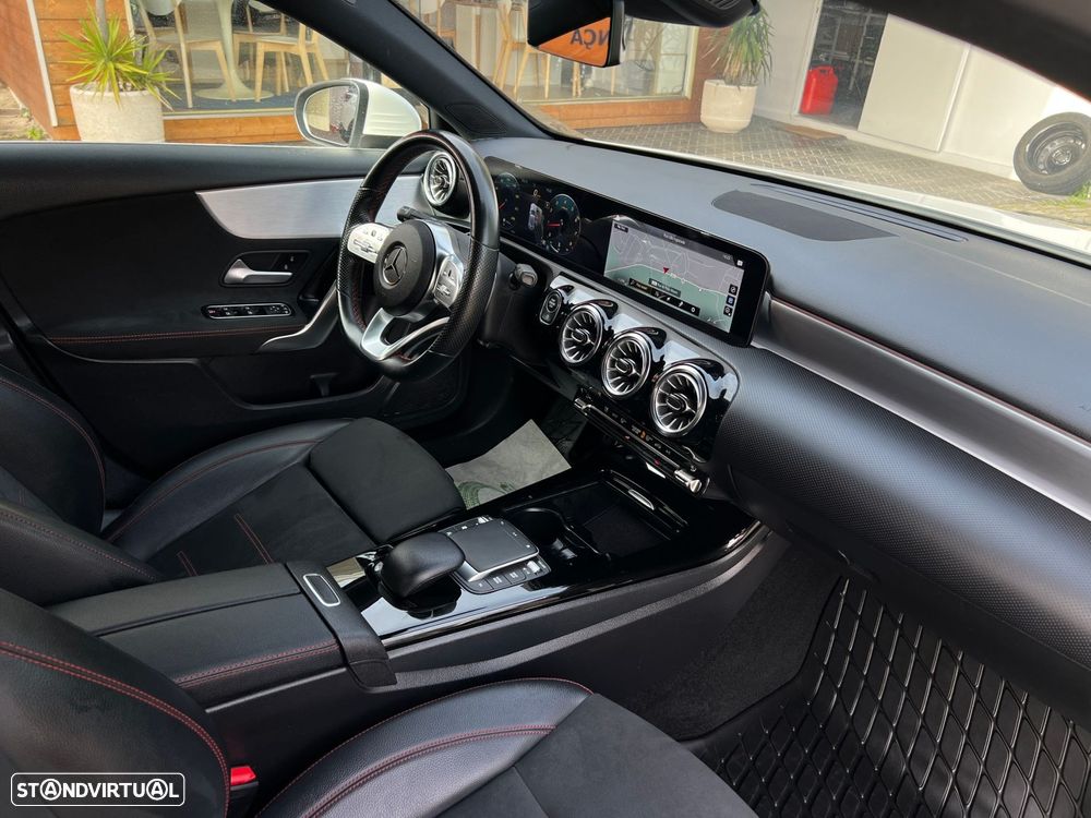 Mercedes-Benz A 200 AMG Line Aut. - 13