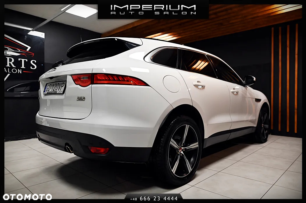 Jaguar F-Pace 2.0 i4P AWD R-Sport - 18