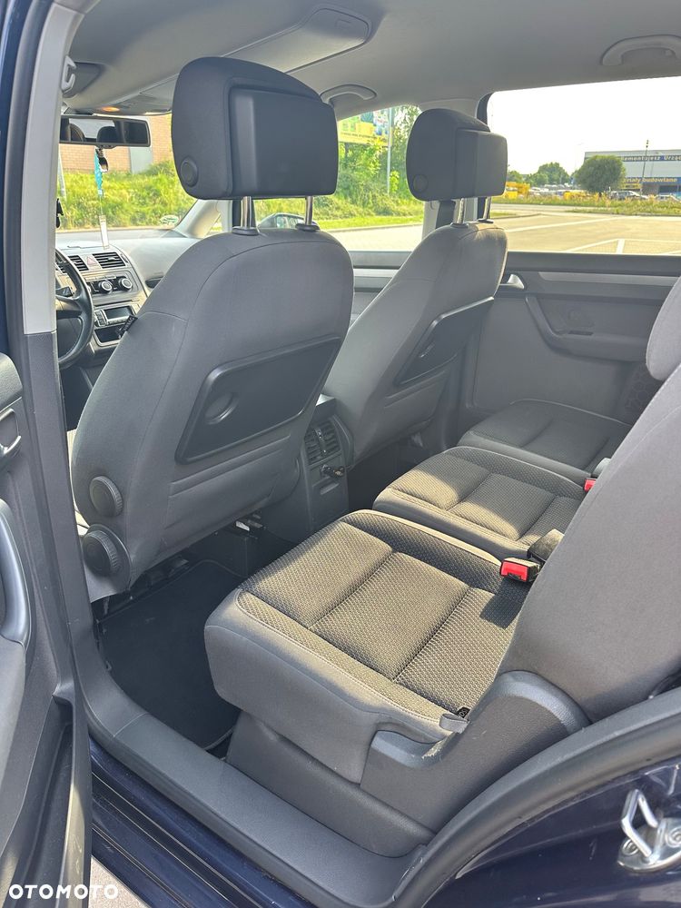 Volkswagen Touran 1.6 TDI DPF BlueMotion Technology Comfortline - 9