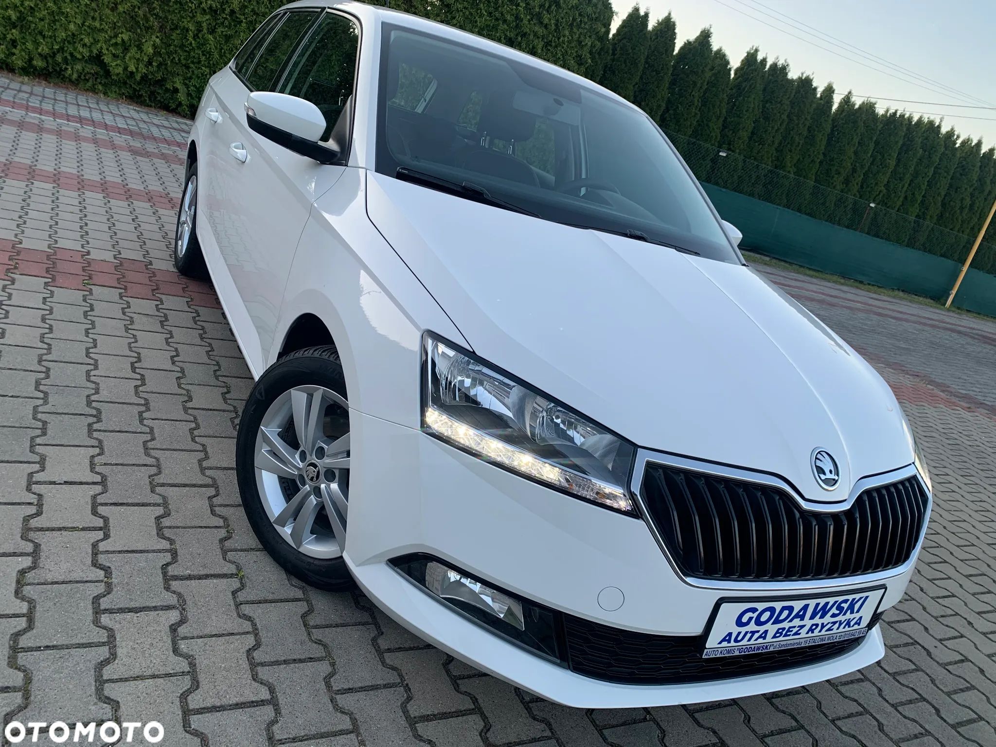 Skoda Fabia 1.0 TSI Ambition - 1