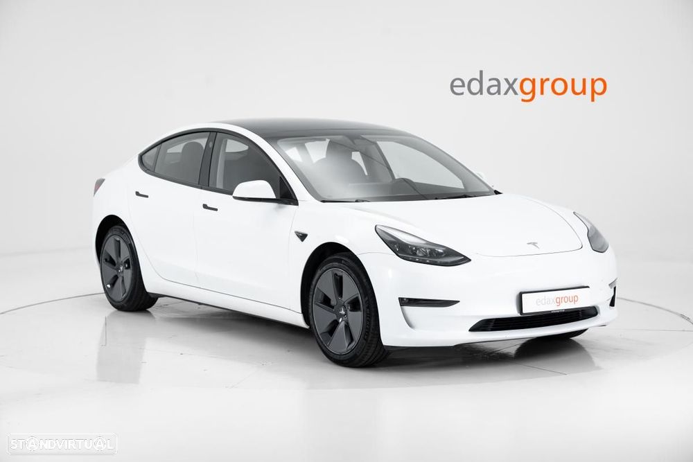 Tesla Model 3 Long Range Tração Traseira - 2