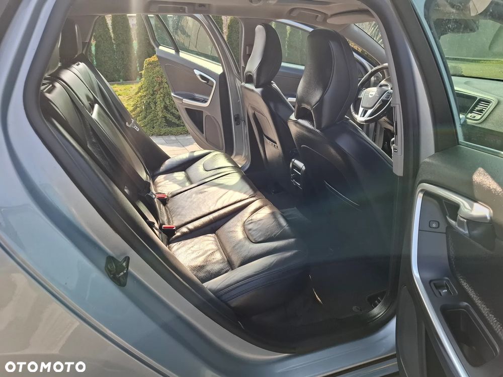 Volvo V60 D3 Edition - 26