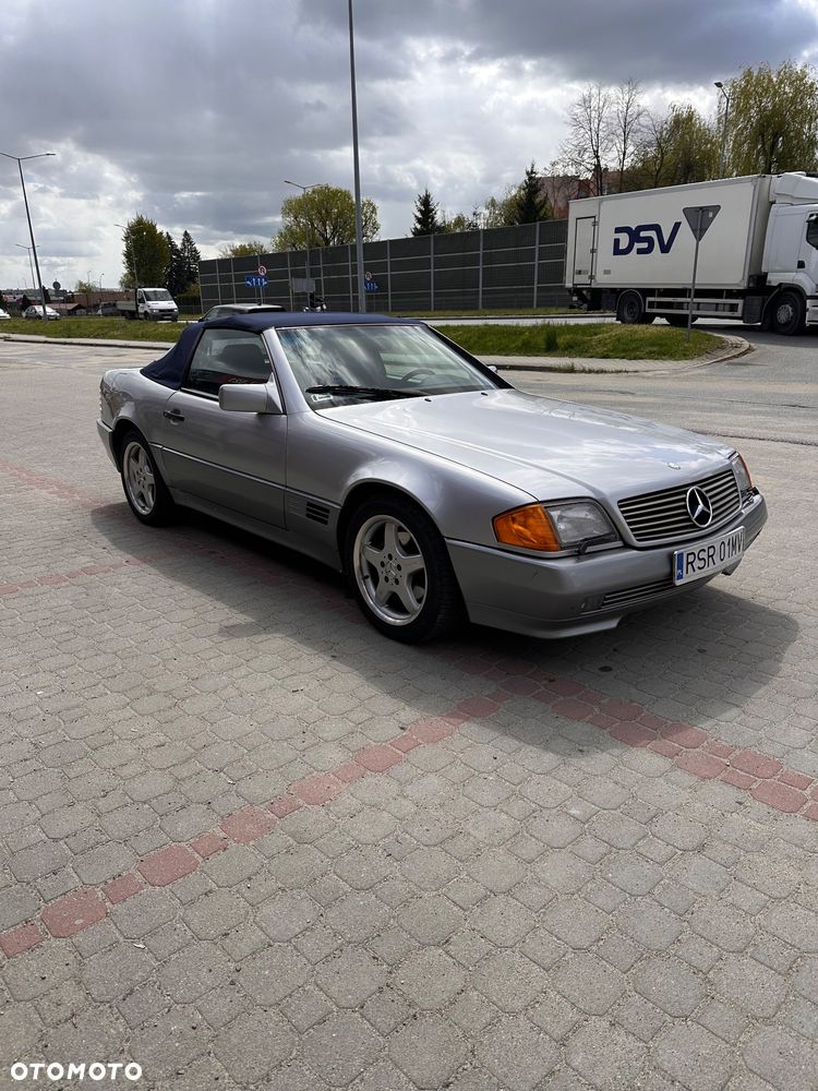 Mercedes-Benz SL - 10