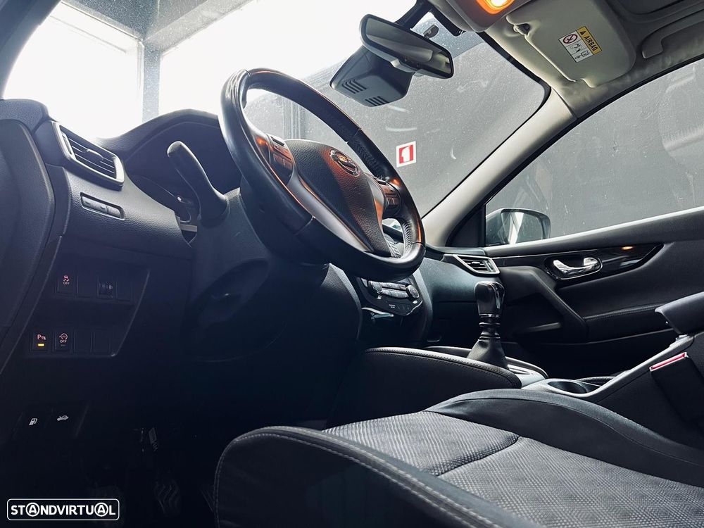 Nissan Qashqai 1.5 dCi Tekna Premium - 18