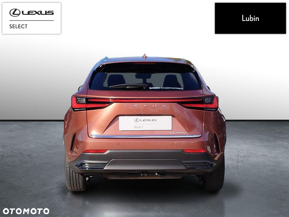 Lexus NX - 4