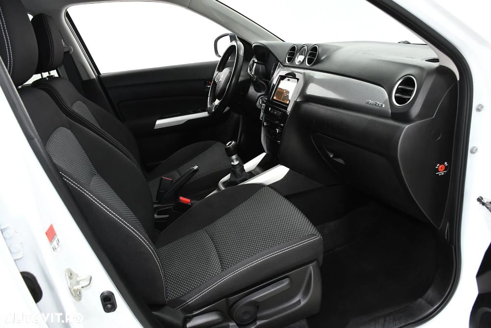 Suzuki Vitara 1.6 DDIS (4x4) Allgrip Comfort - 13