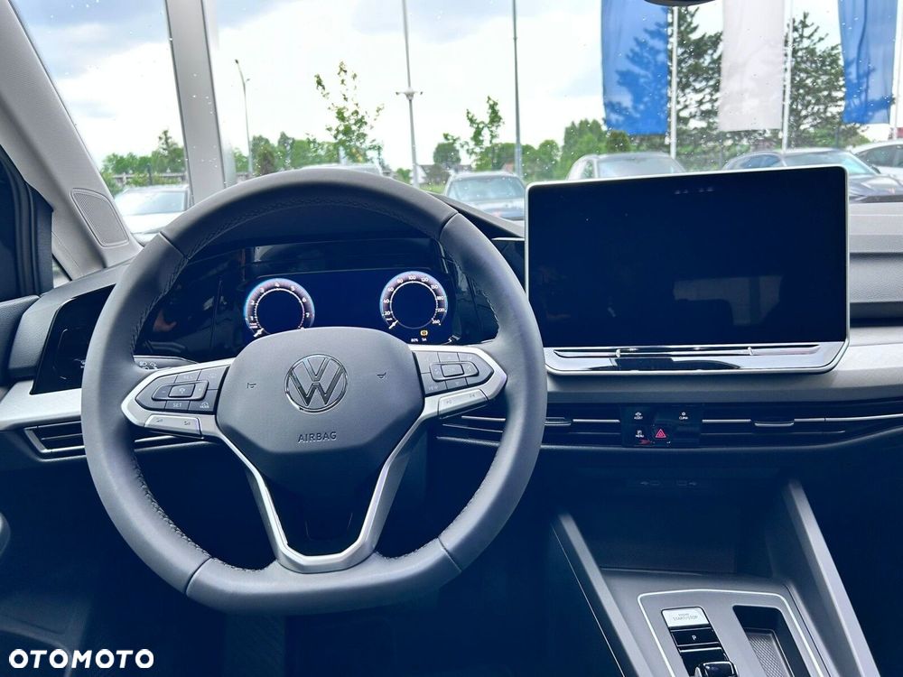 Volkswagen Golf - 18