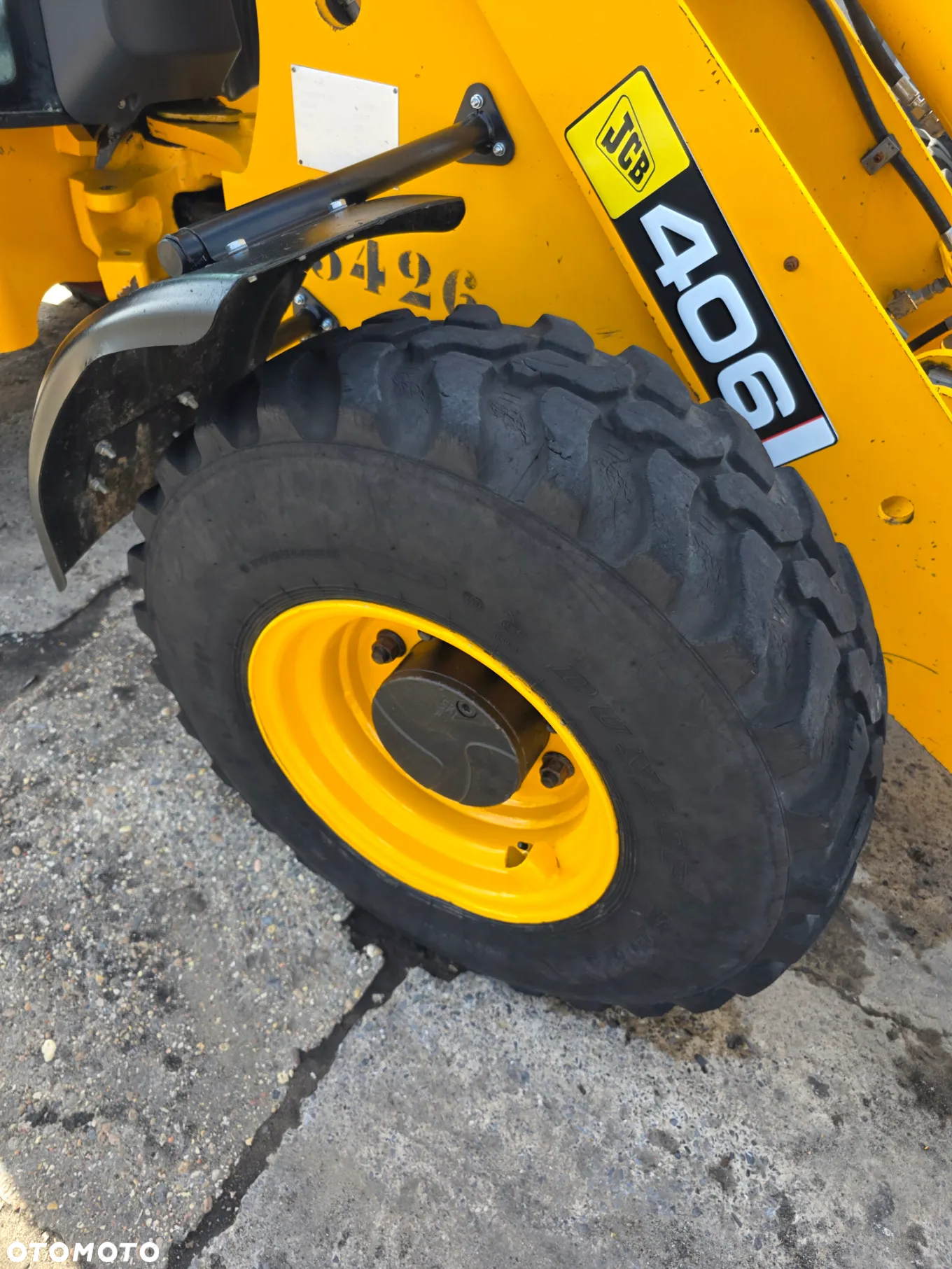 JCB 406 - 18