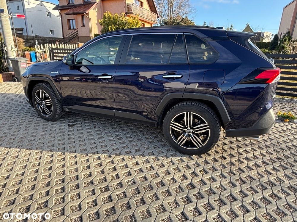 Toyota RAV4 - 11