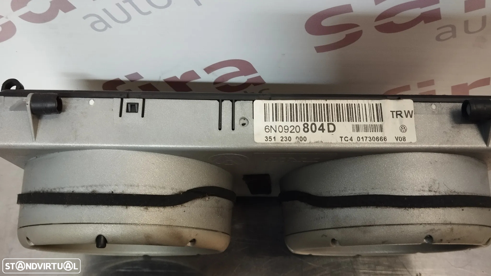 QUADRANTE VOLKSWAGEN POLO 6N2 99-01 6N0920804D - 2