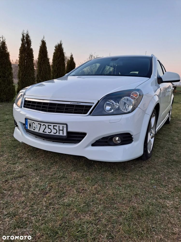 Opel Astra 1.9 CDTI DPF Cosmo - 17