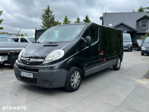 Opel VIVARO BRYGADÓWKA LONG KLIMATYZACJA