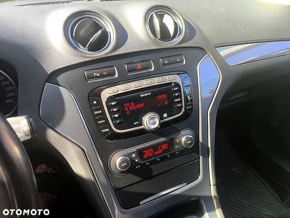 Ford Mondeo 1.6 Ti-VCT Ambiente - 19
