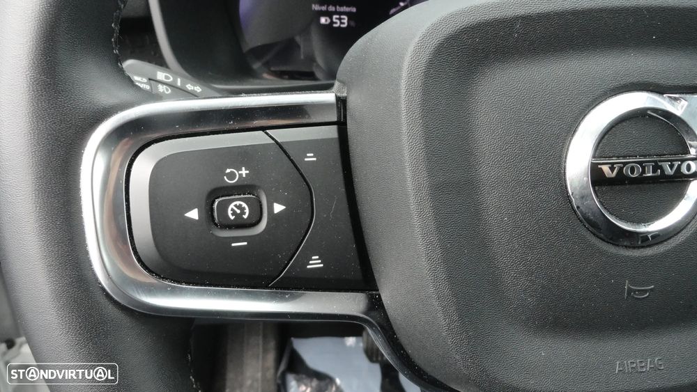 Volvo XC 40 Recharge Plus - 9