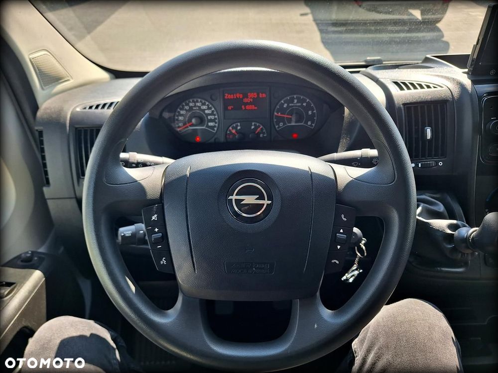 Opel movano - 11