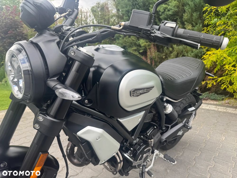 Ducati Scrambler - 16
