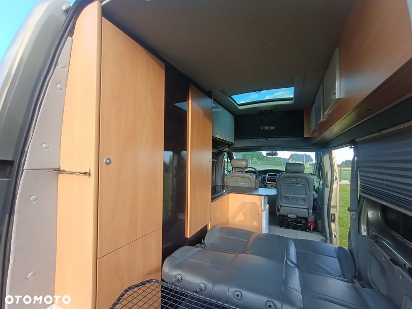 Renault Trafic - 21