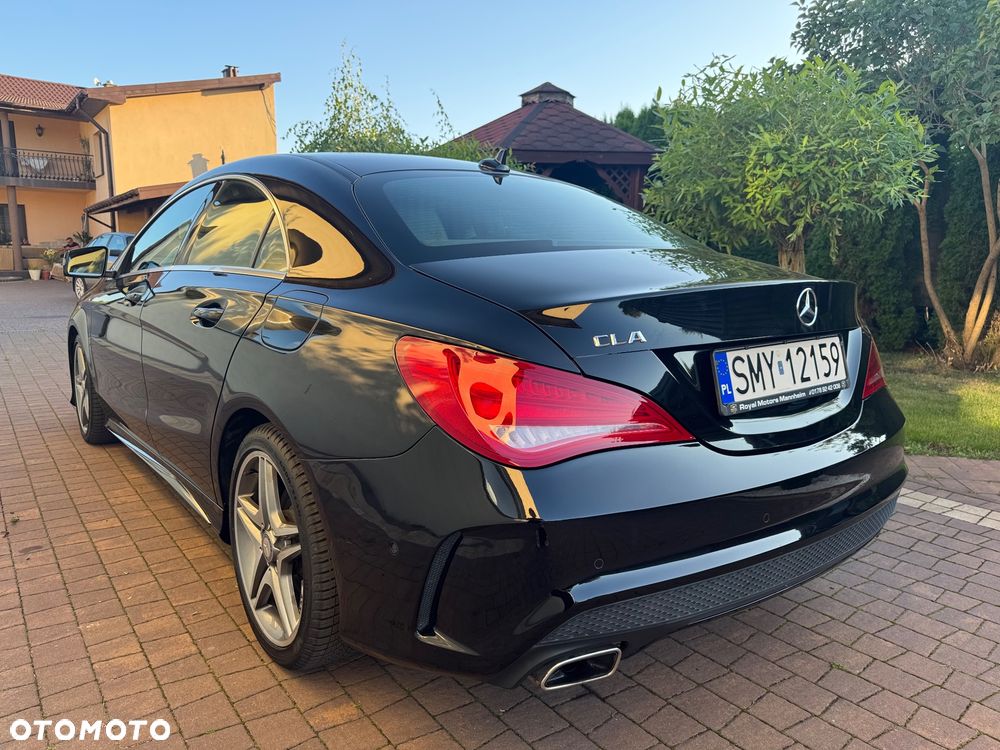 Mercedes-Benz CLA 180 - 9
