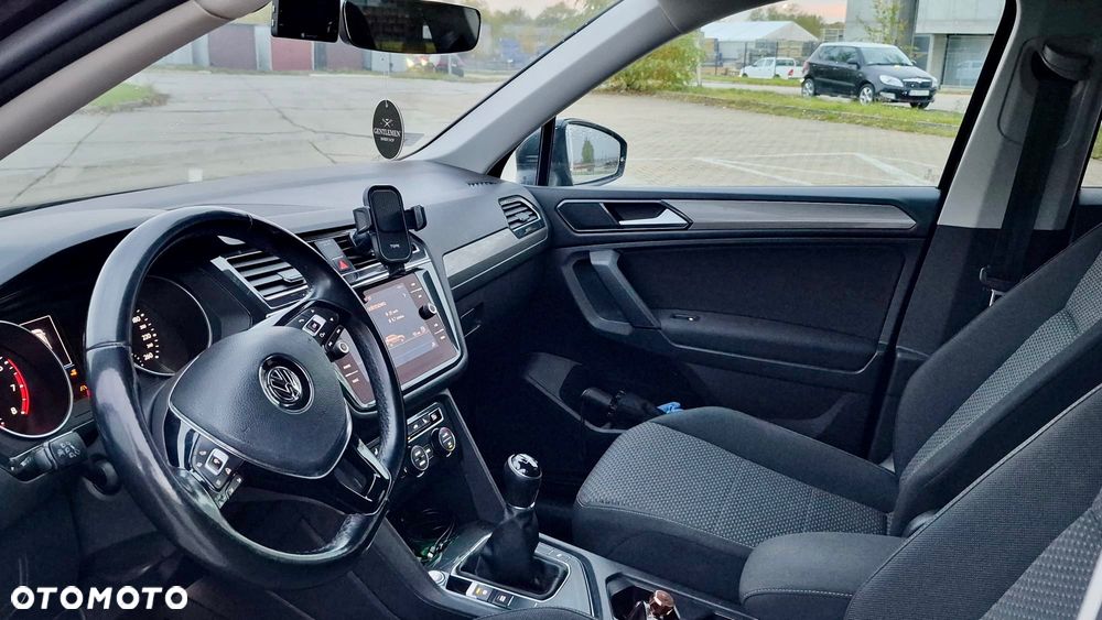 Volkswagen Tiguan Allspace 1.4 TSI ACT Comfortline - 10