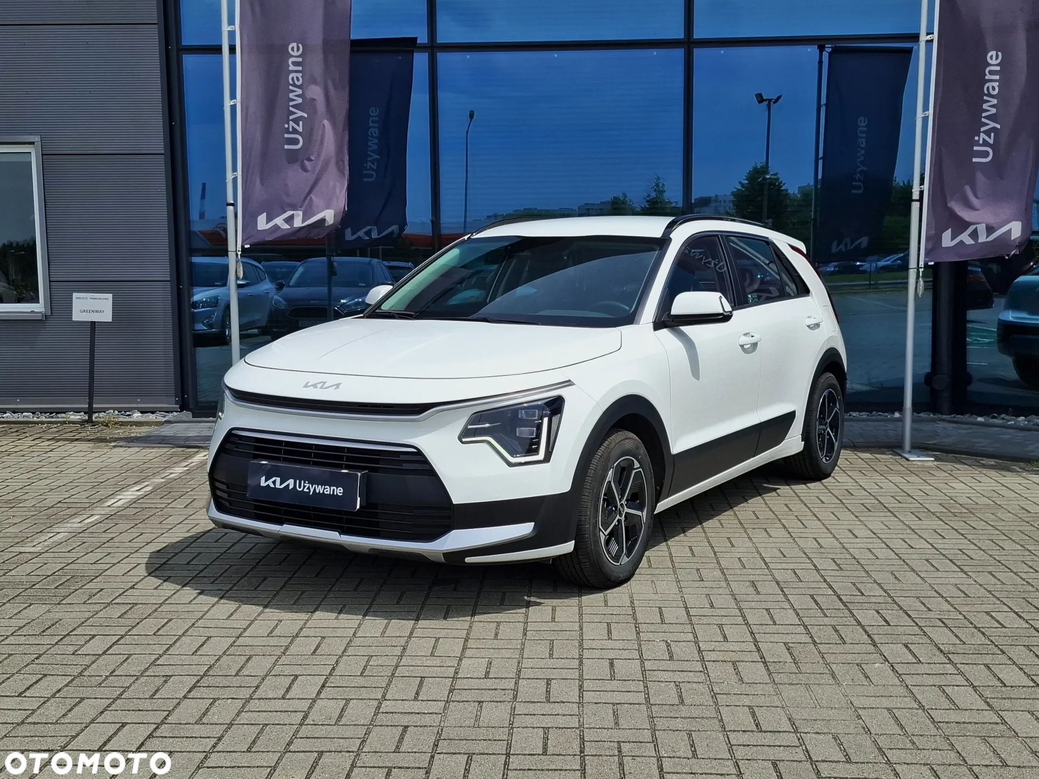 Kia Niro 1.6 GDI Hybrid M - 2