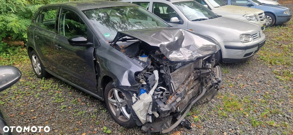 Volkswagen Polo - 4