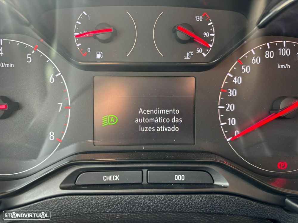 Opel Combo 1.5 102cv 3 LUG - IVA - FIBRADA & ISOTÉRMICA - 26