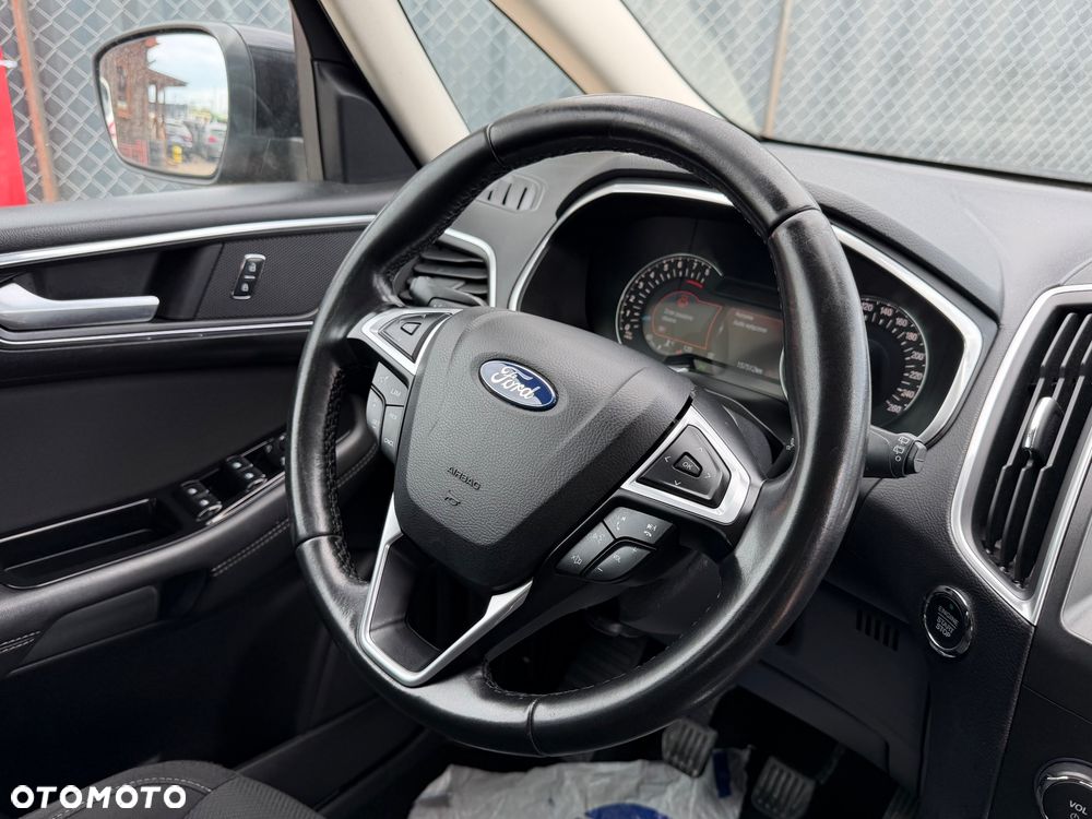 Ford S-Max - 20