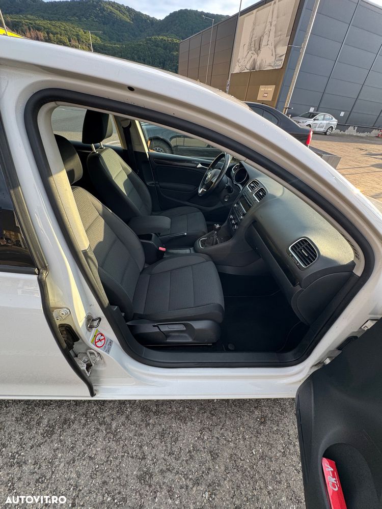 Volkswagen Golf 2.0 TDI DPF Highline - 10