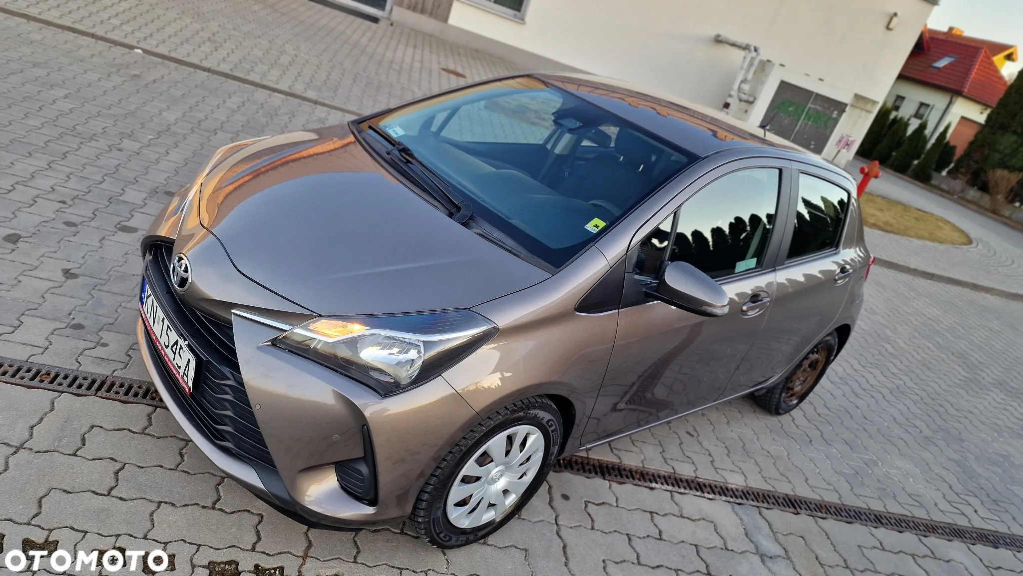 Toyota Yaris 1.5 Active - 11