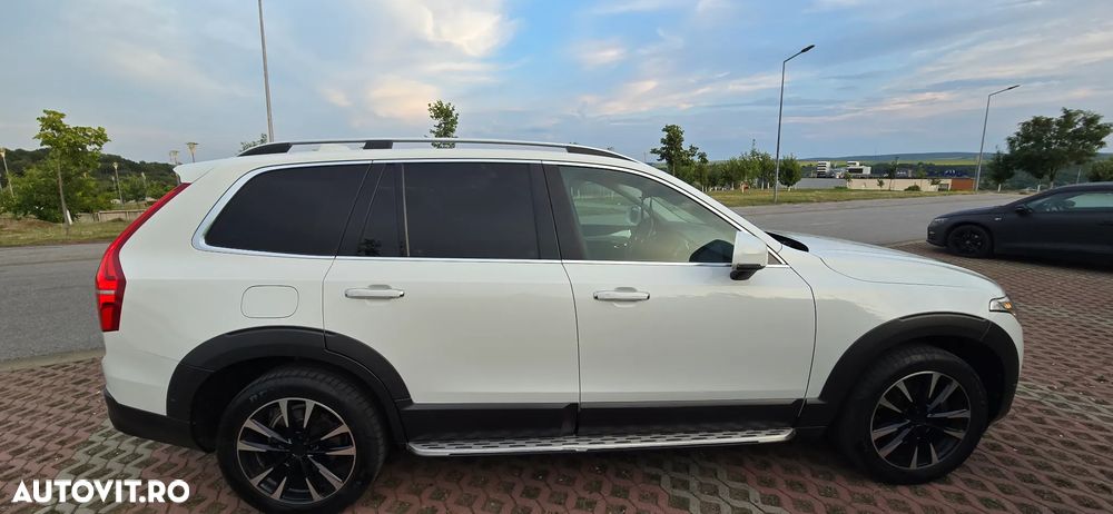 Volvo XC 90 - 5