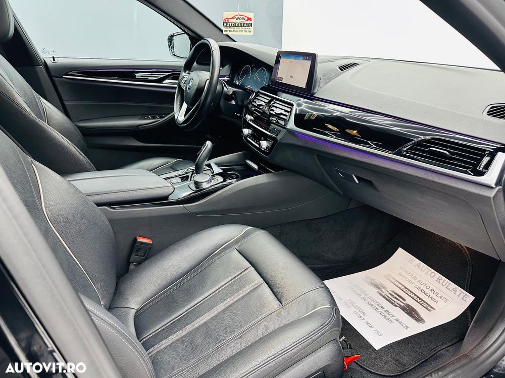 BMW Seria 5 520i Aut. Luxury Line - 16
