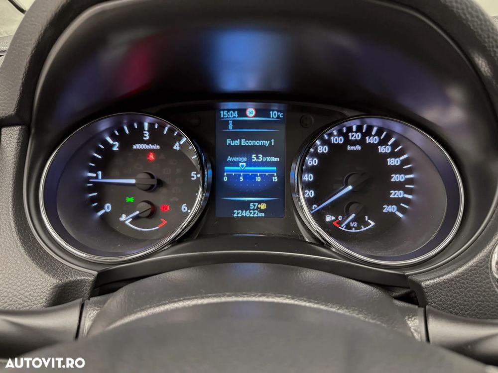 Nissan Qashqai 1.6 DCI Start/Stop N-Connecta - 23