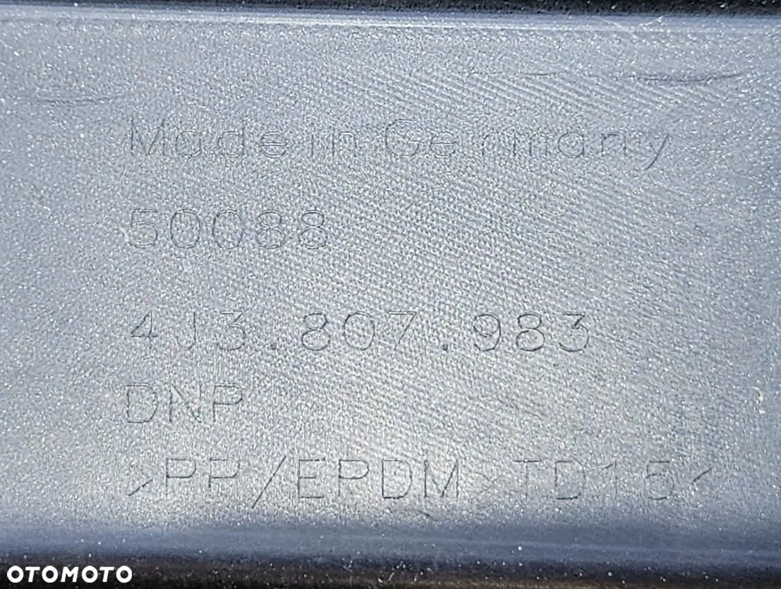 Zderzak tył Audi RS GT E-TRON 4J3 21- ORYGINAŁ 4J3807421 - 6