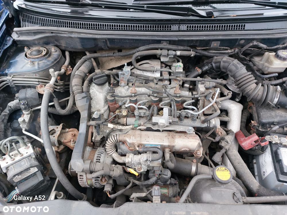 Zderzak TOYOTA COROLLA E12 1.4D4D 06R. maska,drzwi,lampy,klapa... - 6