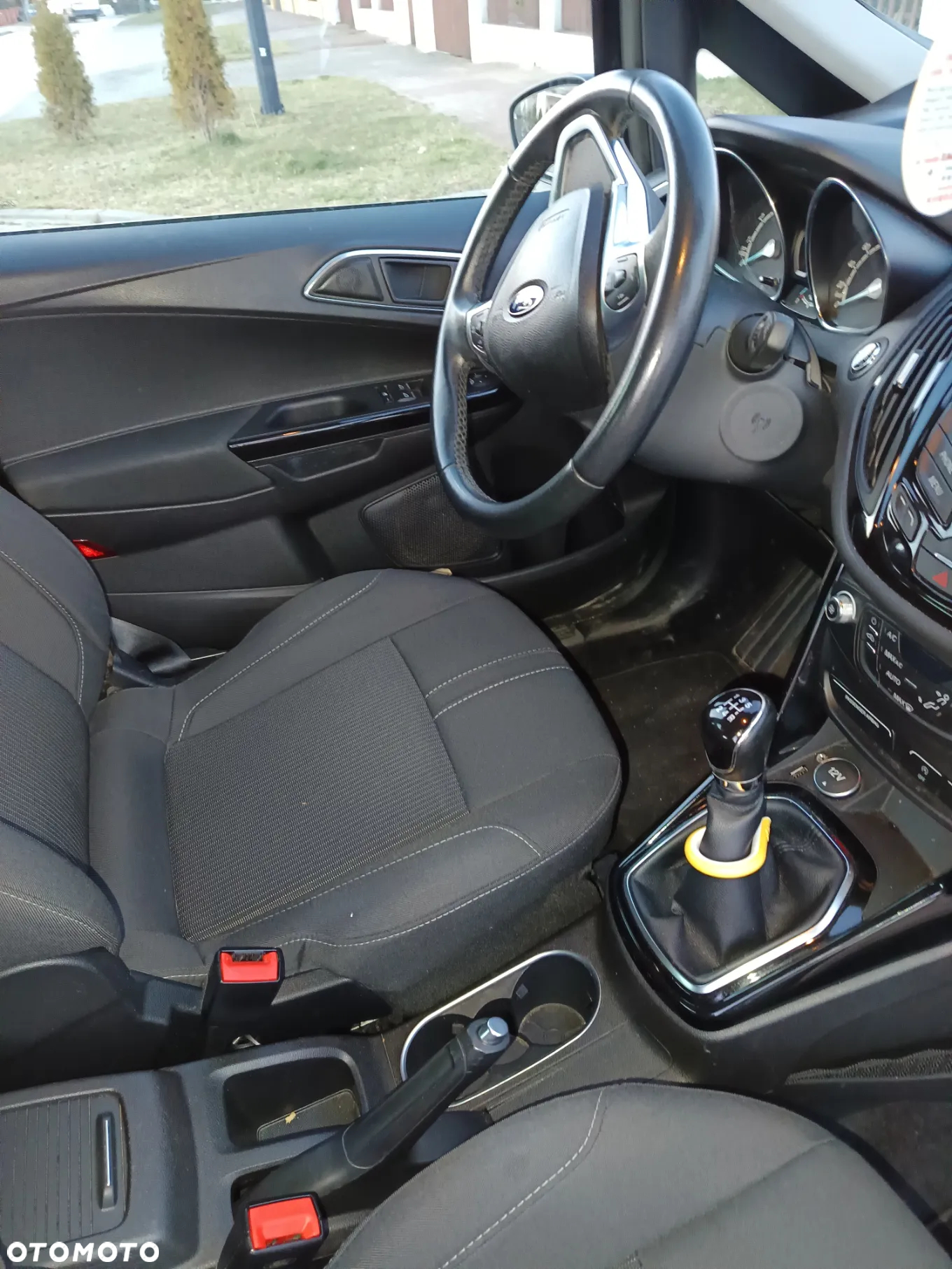 Ford B-MAX - 14
