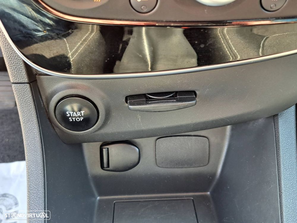 Renault Clio 0.9 TCe Limited Edition - 40