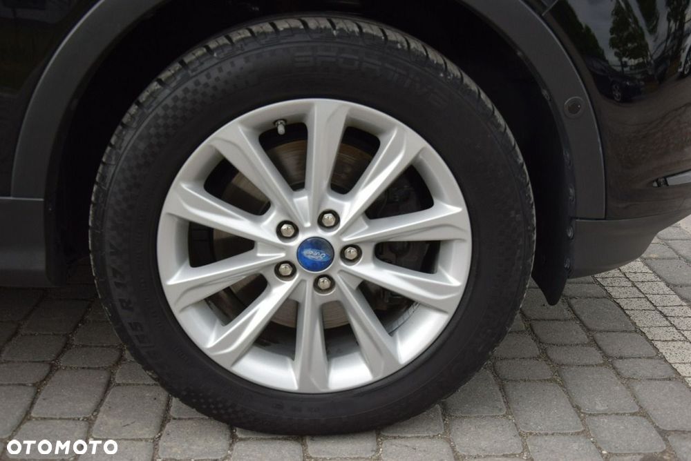 Ford Kuga 2.0 TDCi 4x2 Titanium - 11
