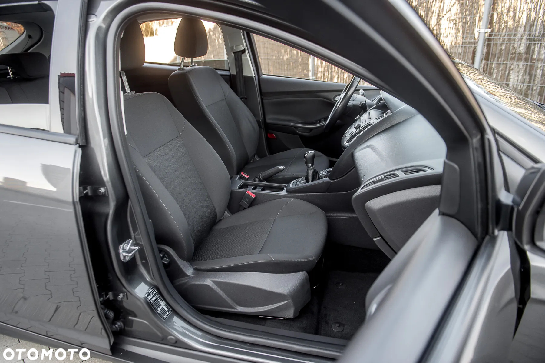 Ford Focus - 22