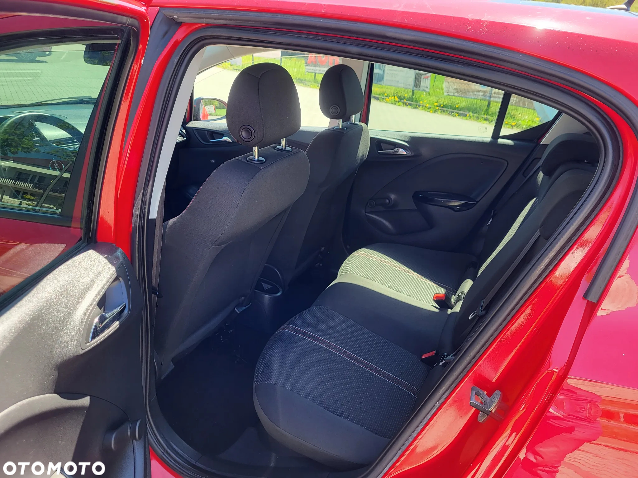 Opel Corsa 1.2 Cosmo - 26