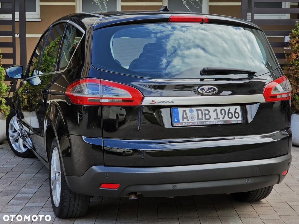 Ford S-Max 2.0 TDCi DPF Titanium - 4