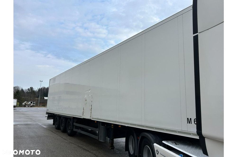 Schmitz Cargobull + CARRIER VECTOR 1950 - 4