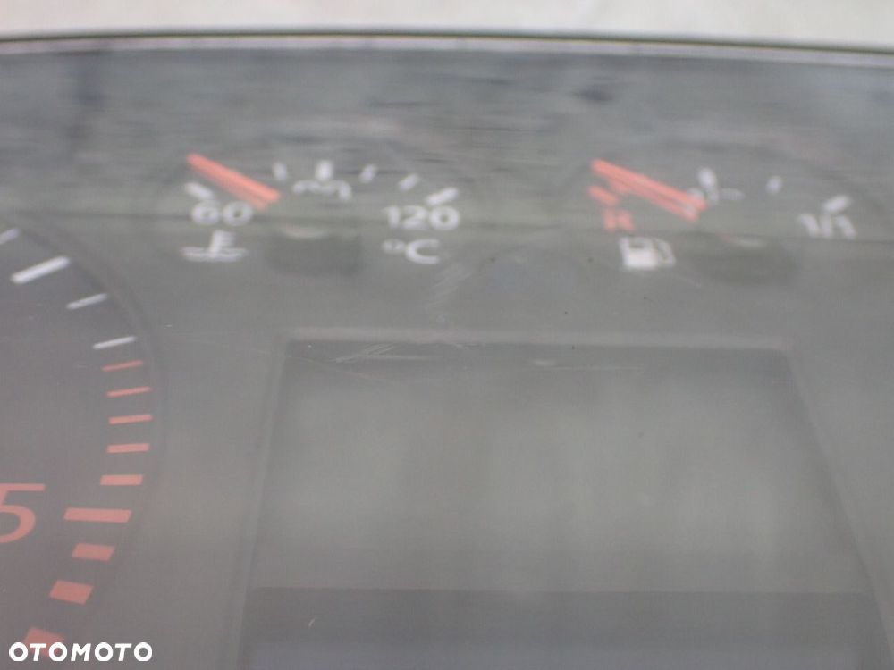 LICZNIK AUDI A6 C5 4B0920900C - 7