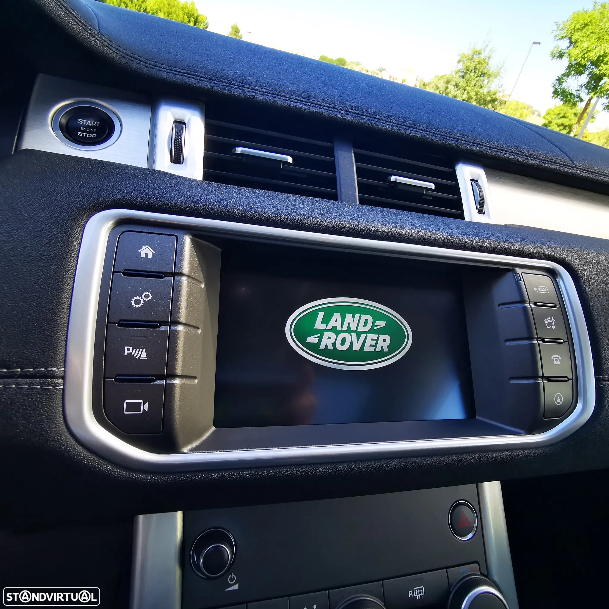 Land Rover Range Rover Evoque 2.0 eD4 SE Dynamic - 27