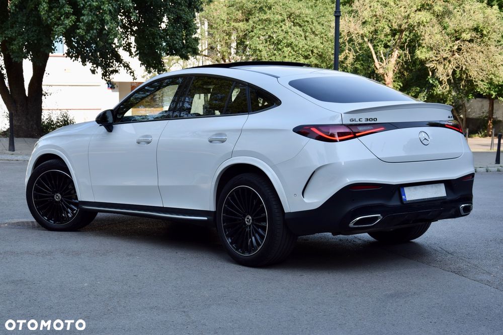 Mercedes-Benz GLC 300 mHEV 4-Matic AMG Line - 12