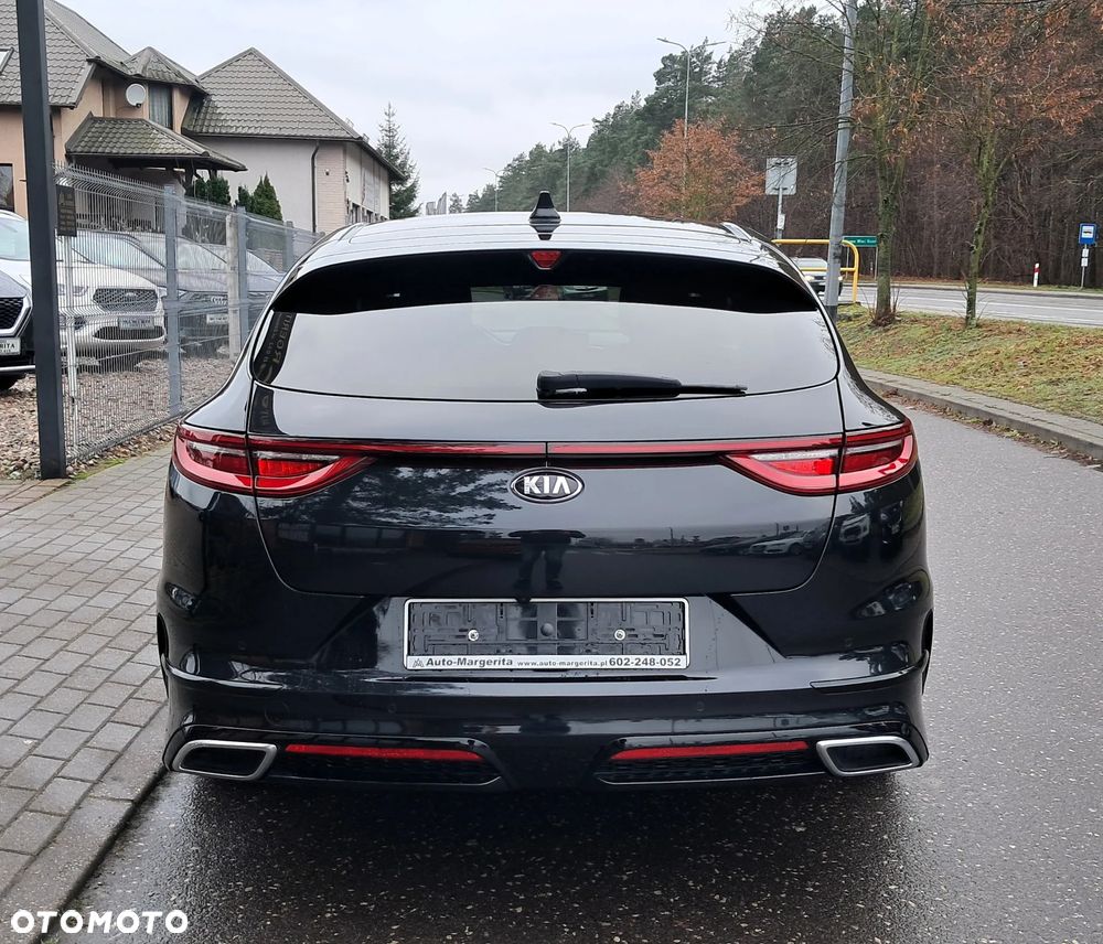Kia ProCeed - 36
