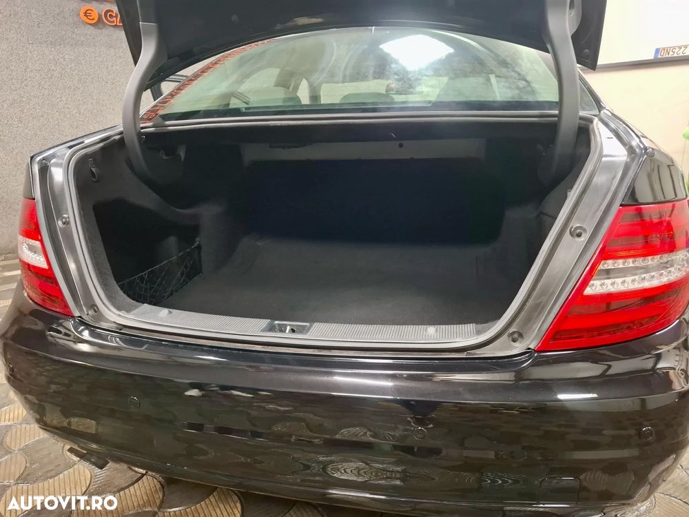 Mercedes-Benz C 200 CDI DPF (BlueEFFICIENCY) 7G-TRONIC Avantgarde - 9